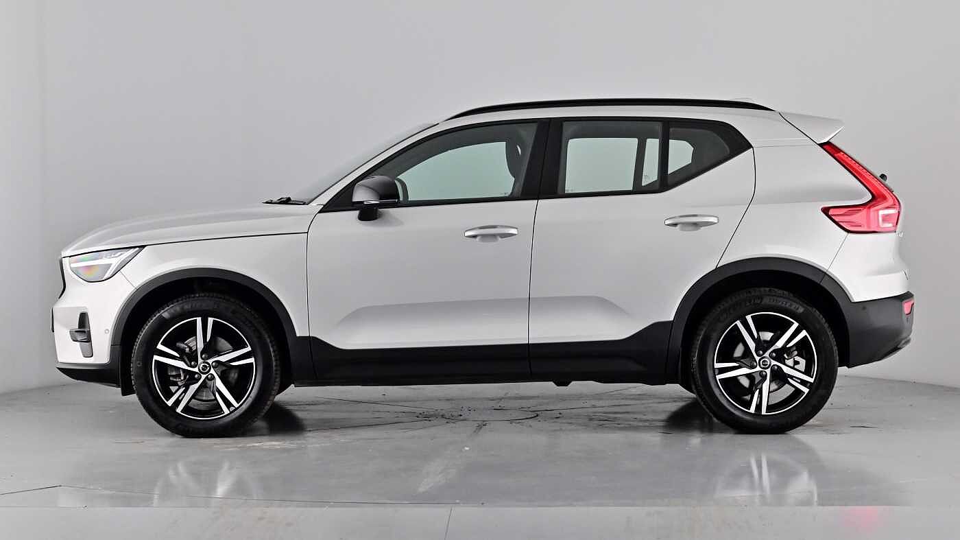 Used Volvo XC40 2023 for sale - 76104260: Photo 8