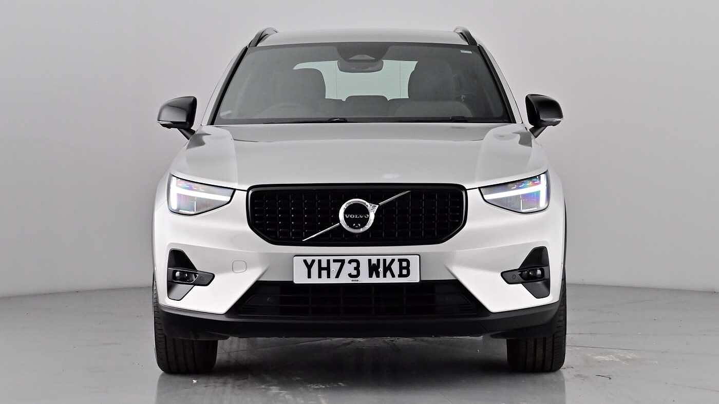 Used Volvo XC40 2023 for sale - 76104260: Photo 9