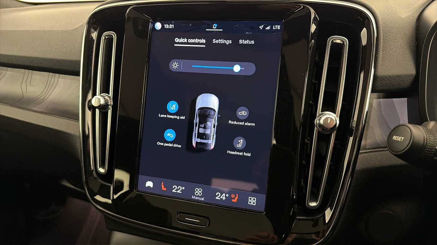 Used Volvo C40 2022 for sale - 77778400: Photo 41