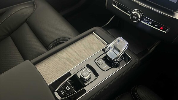 Used Volvo XC90 2025 for sale - 76302337: Photo 12