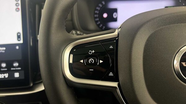 Used Volvo XC90 2025 for sale - 76302337: Photo 15