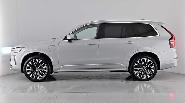 Used Volvo XC90 2025 for sale - 76302337: Photo 8