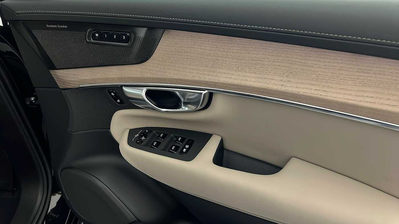 Used Volvo XC90 2025 for sale - 76738111: Photo 34