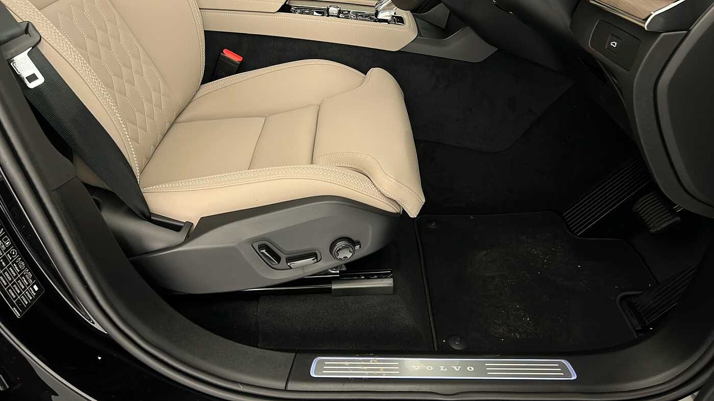 Used Volvo XC90 2025 for sale - 76738111: Photo 35