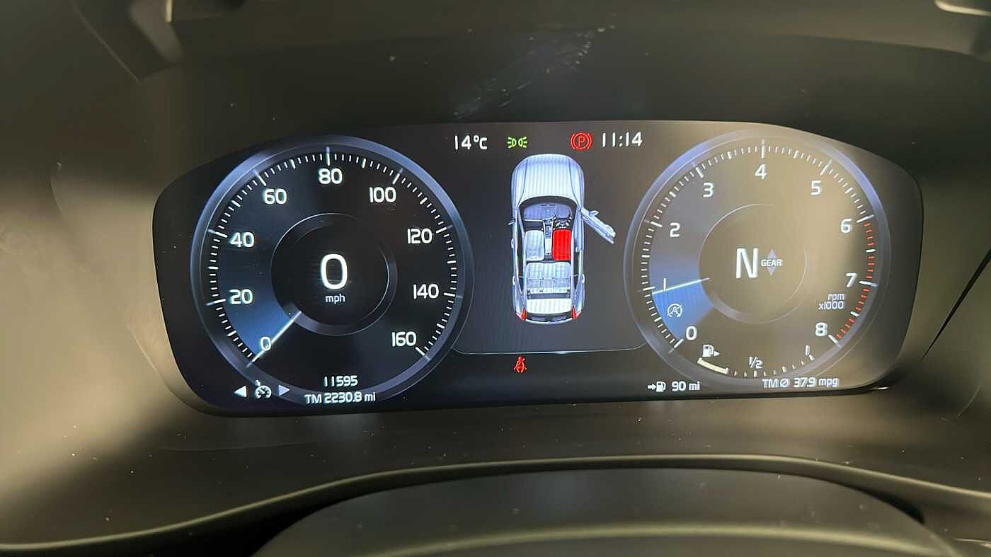 Used Volvo XC40 2021 for sale - 76172357: Photo 17