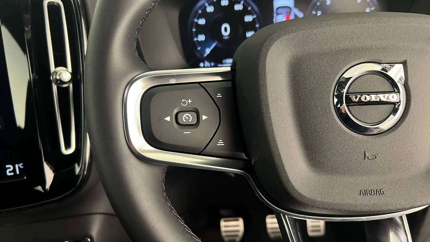 Used Volvo XC40 2021 for sale - 76172357: Photo 18