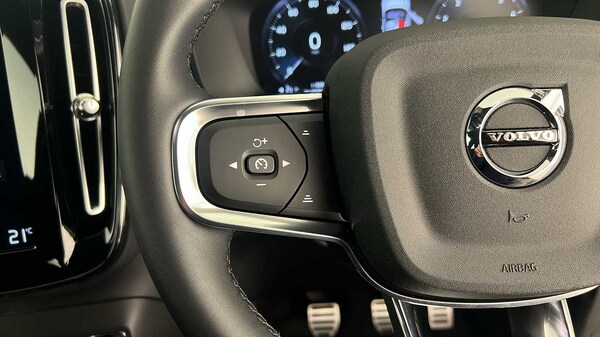 Used Volvo XC40 2021 for sale - 76172357: Photo 18