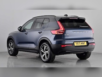 Used Volvo XC40 2021 for sale - 76172357: Photo 2