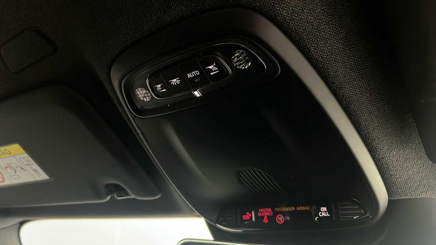 Used Volvo XC40 2021 for sale - 76172357: Photo 40