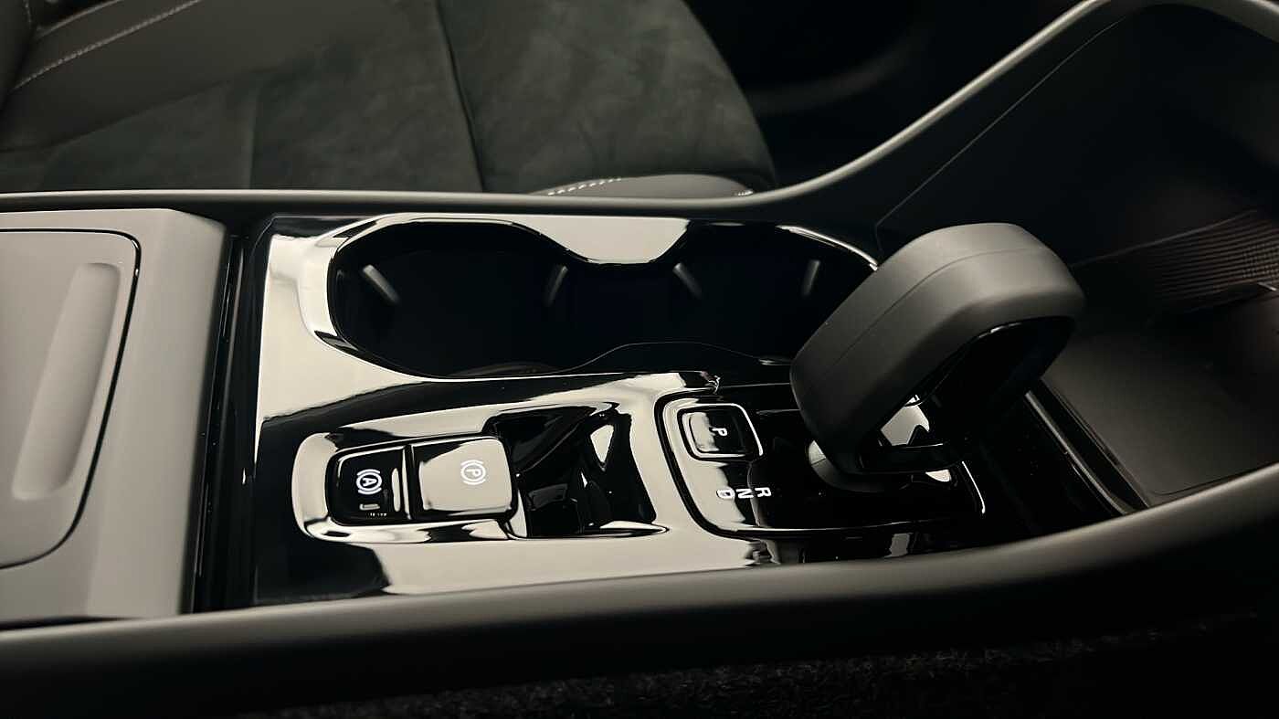 Used Volvo XC40 2025 for sale - 76780329: Photo 21