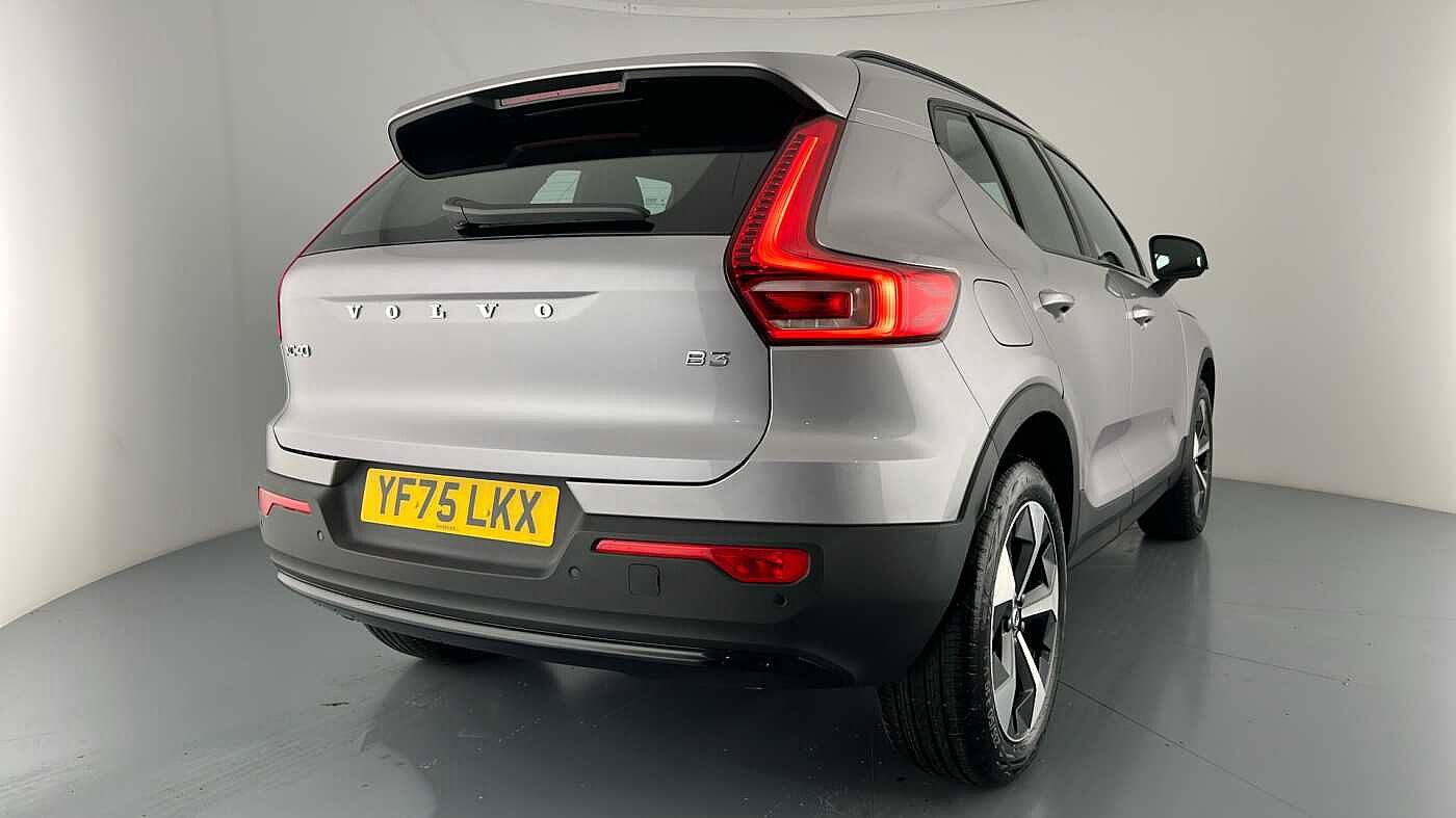 Used Volvo XC40 2025 for sale - 76780329: Photo 30