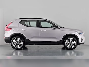 Used Volvo XC40 2025 for sale - 76780329: Photo