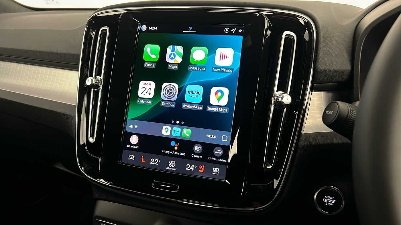 Used Volvo XC40 2025 for sale - 76780329: Photo 40