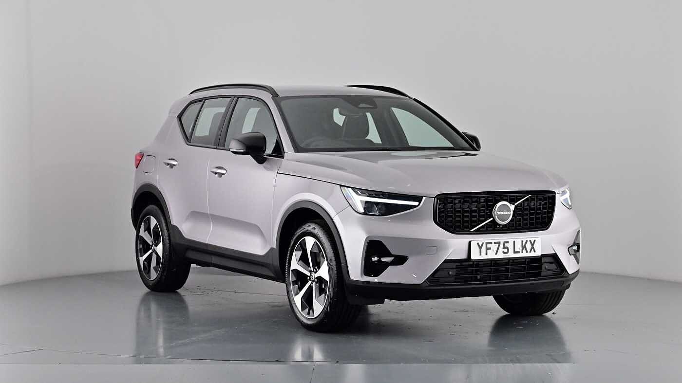 Used Volvo XC40 2025 for sale - 76780329: Photo 48