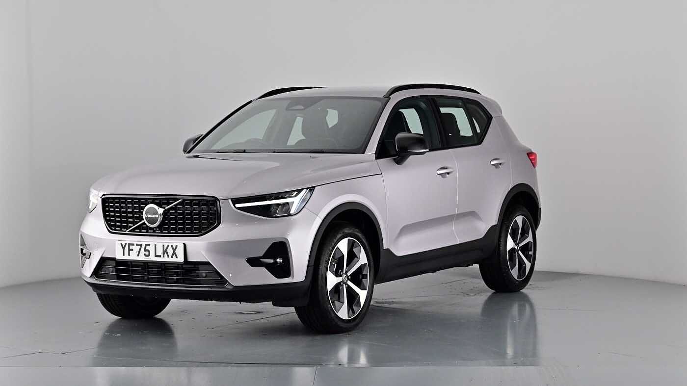 Used Volvo XC40 2025 for sale - 76780329: Photo 54