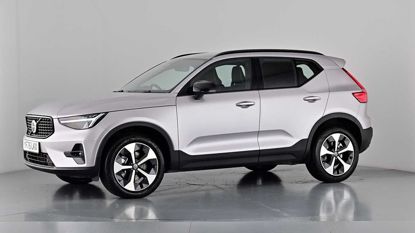 Used Volvo XC40 2025 for sale - 76780329: Photo 57