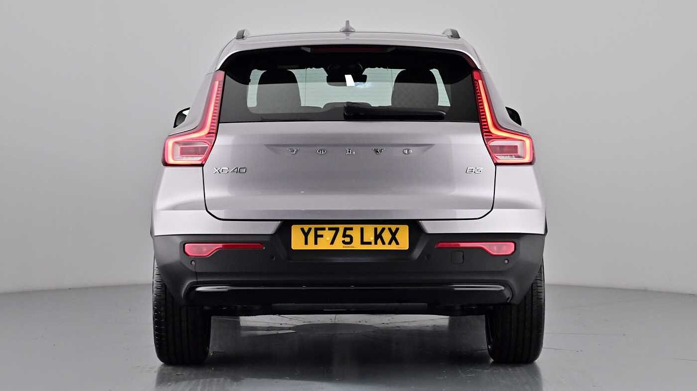 Used Volvo XC40 2025 for sale - 76780329: Photo 6