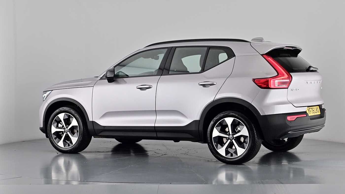 Used Volvo XC40 2025 for sale - 76780329: Photo 63