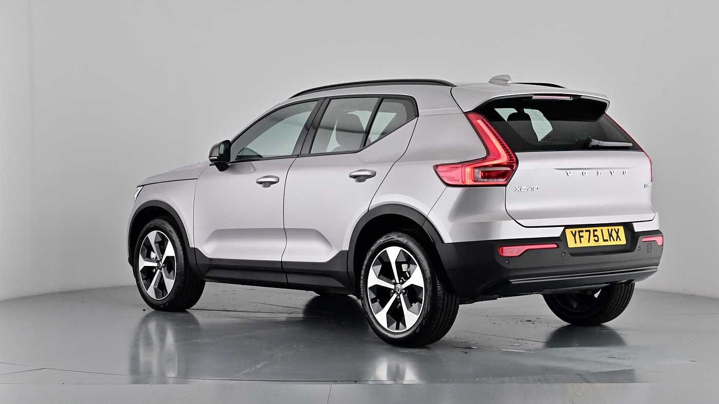 Used Volvo XC40 2025 for sale - 76780329: Photo 65