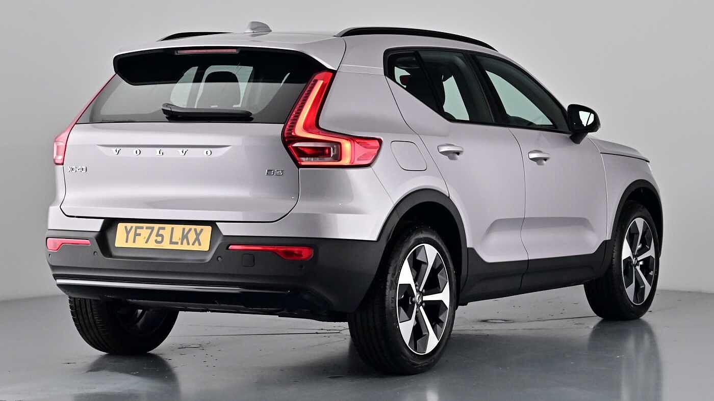 Used Volvo XC40 2025 for sale - 76780329: Photo 7