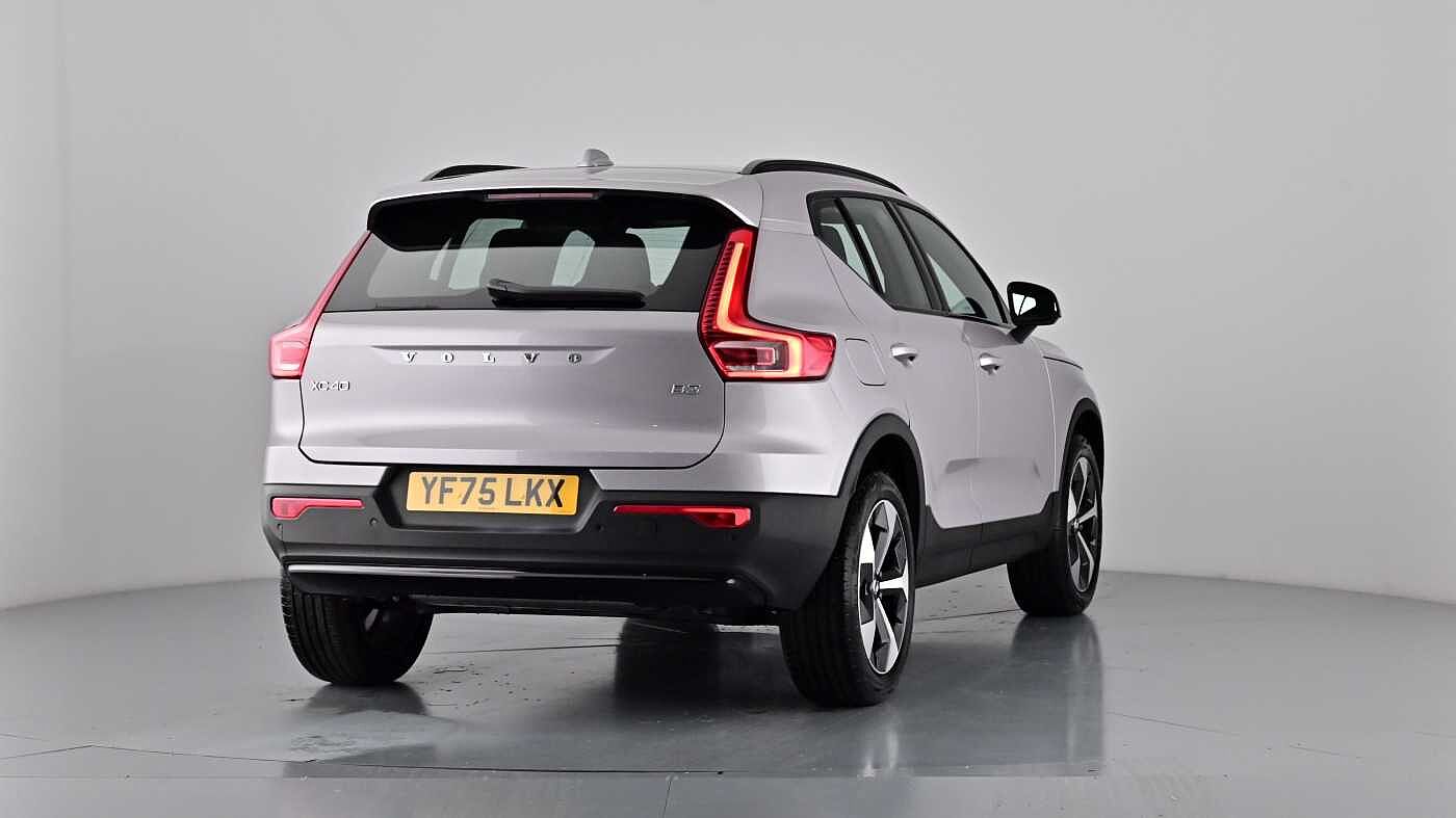 Used Volvo XC40 2025 for sale - 76780329: Photo 71