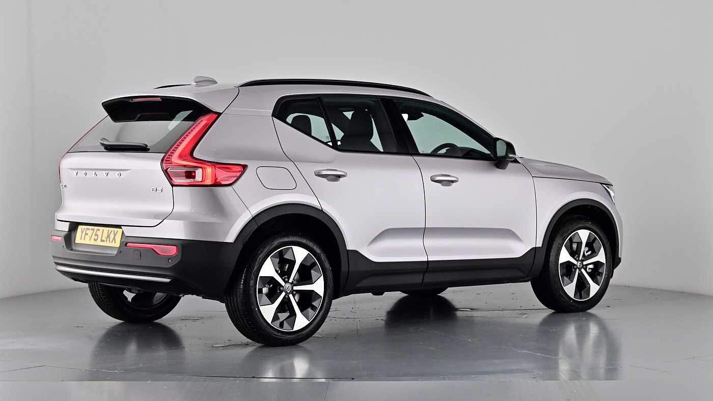Used Volvo XC40 2025 for sale - 76780329: Photo 74