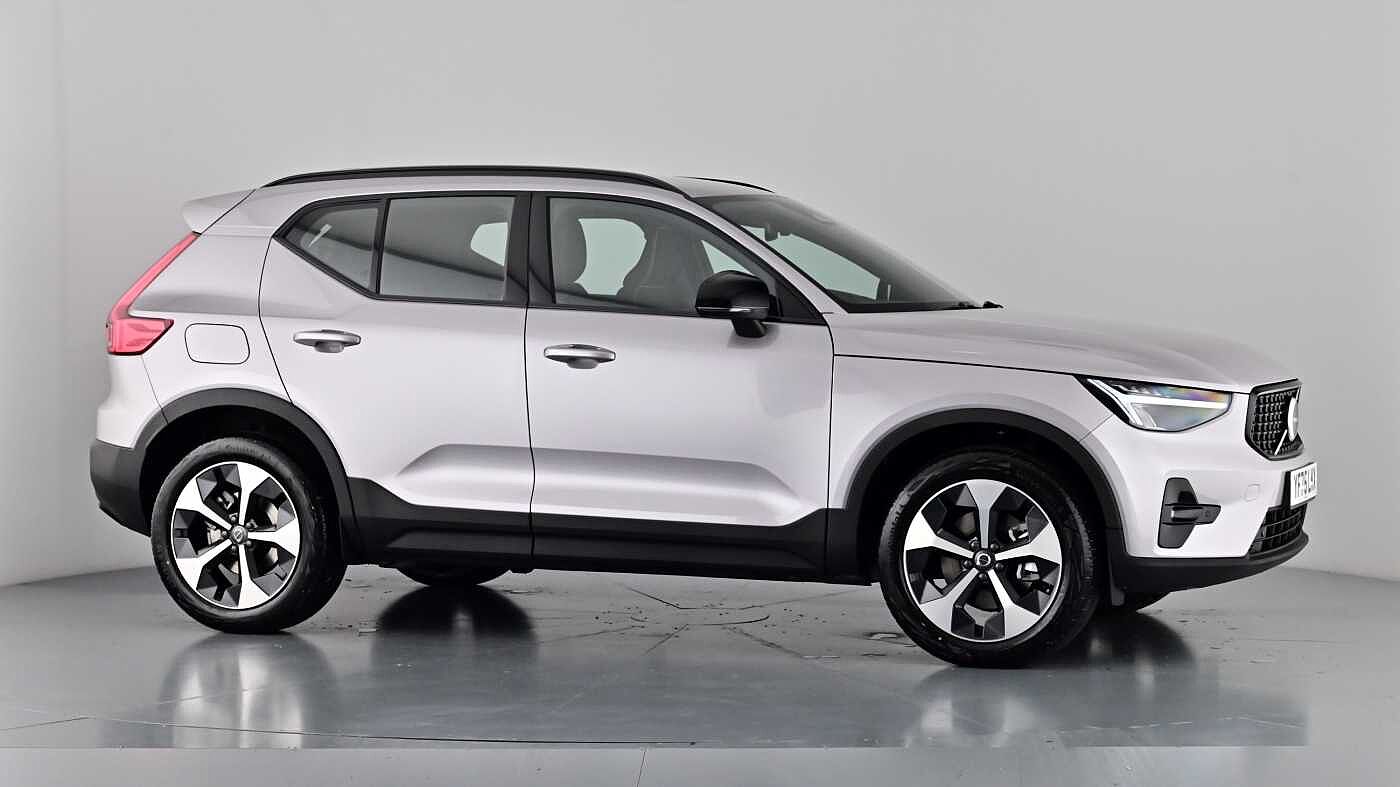 Used Volvo XC40 2025 for sale - 76780329: Photo 80
