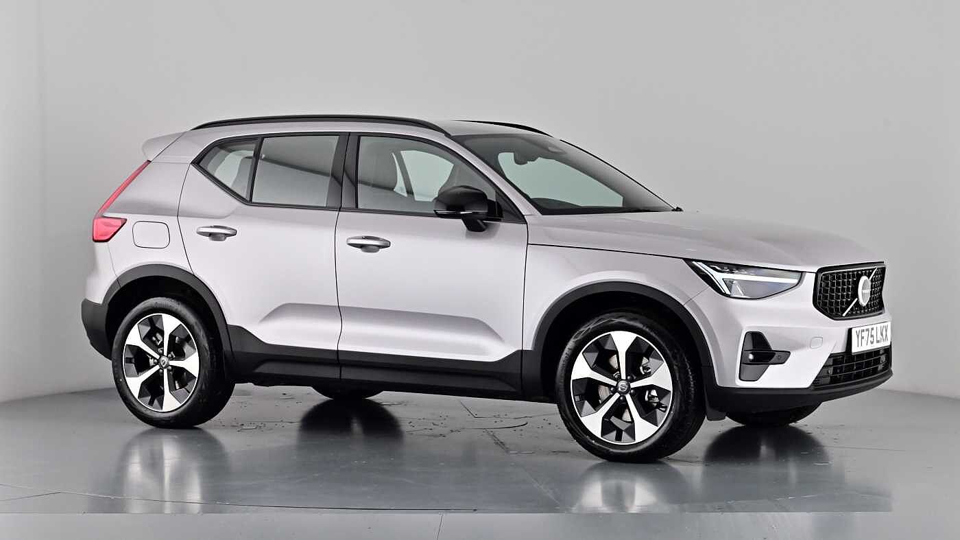 Used Volvo XC40 2025 for sale - 76780329: Photo 81
