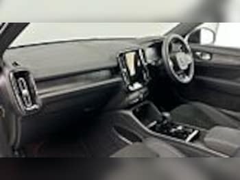 Used Volvo XC40 2022 for sale - 77210248: Photo