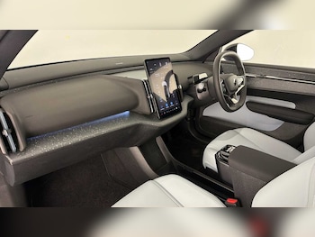 Used Volvo EX30 2025 for sale - 78239517: Photo