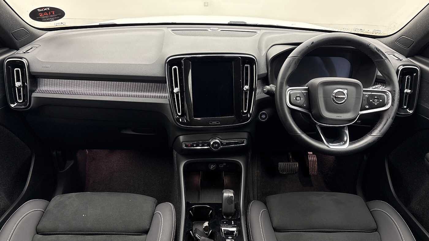 Used Volvo XC40 2025 for sale - 76507565: Photo 10