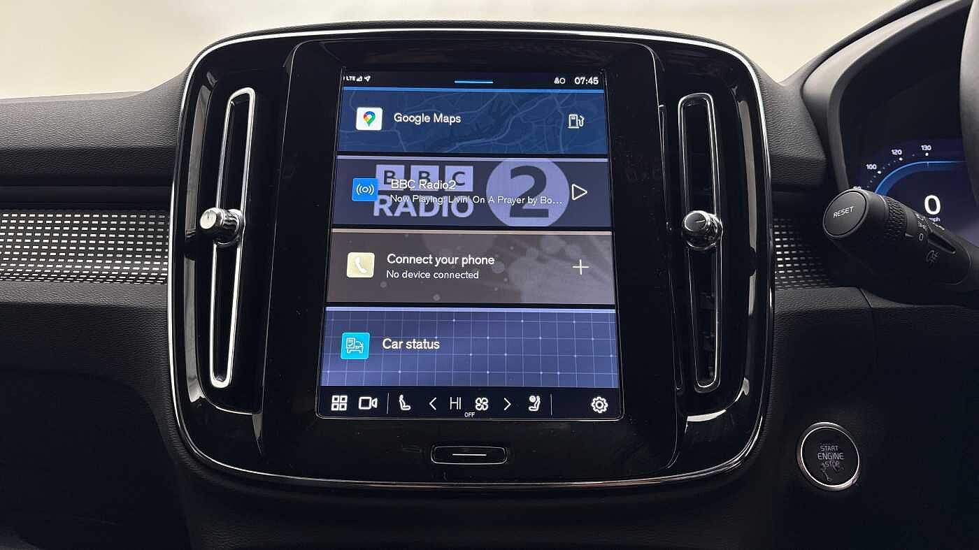 Used Volvo XC40 2025 for sale - 76507565: Photo 11