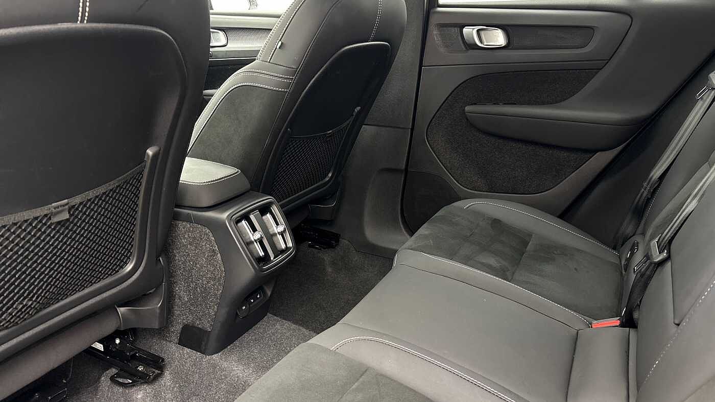 Used Volvo XC40 2025 for sale - 76507565: Photo 13