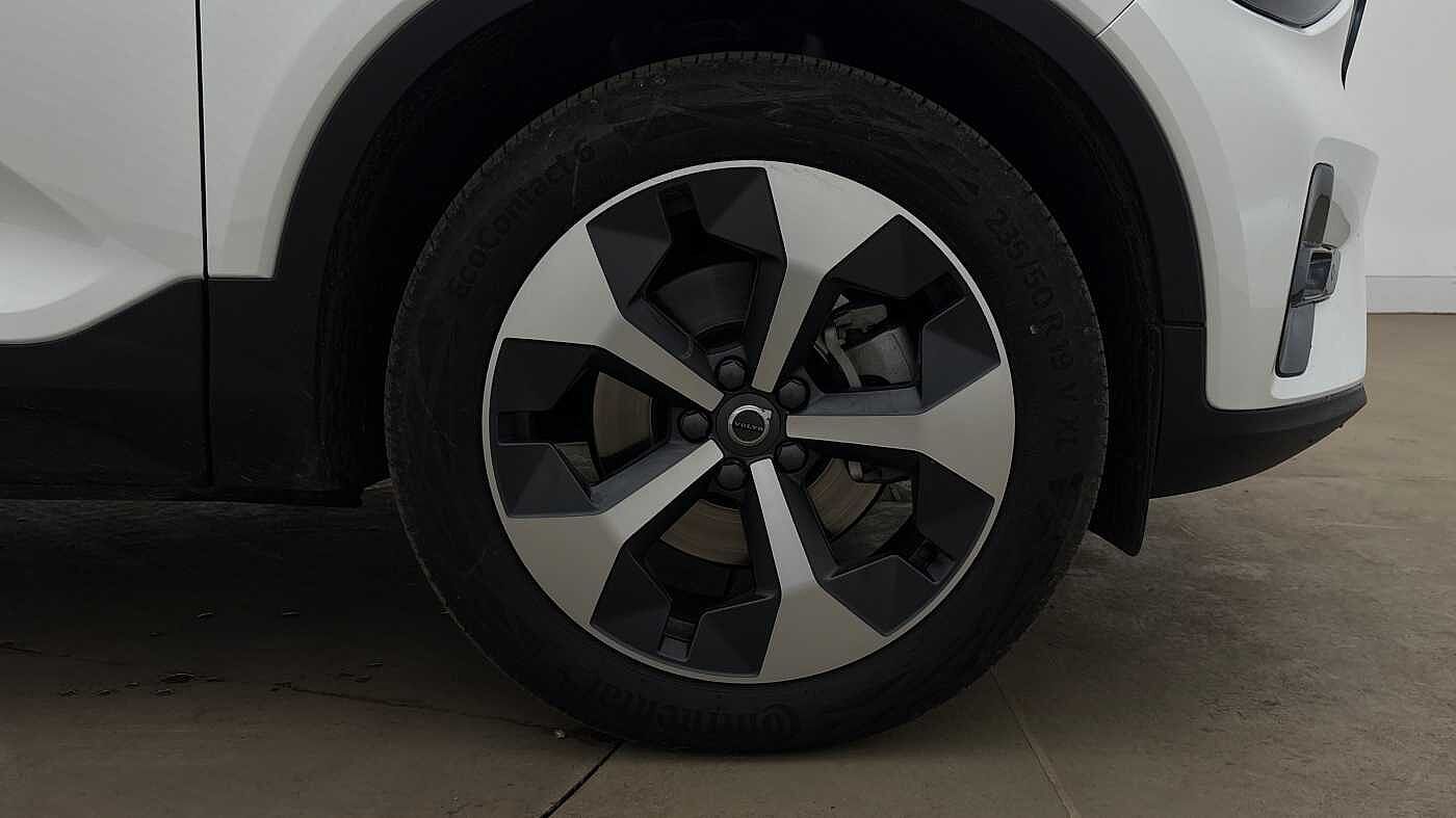 Used Volvo XC40 2025 for sale - 76507565: Photo 15