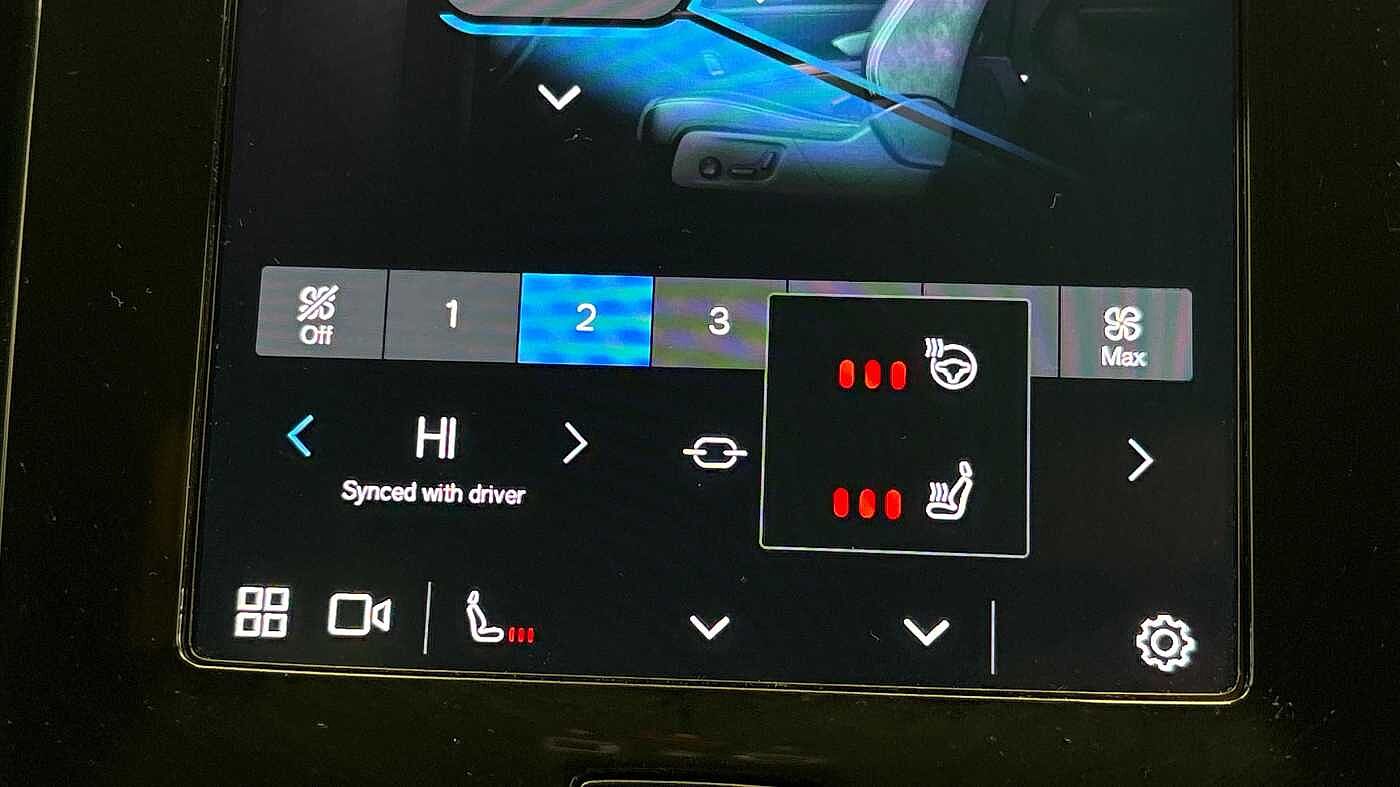 Used Volvo XC40 2025 for sale - 76507565: Photo 38