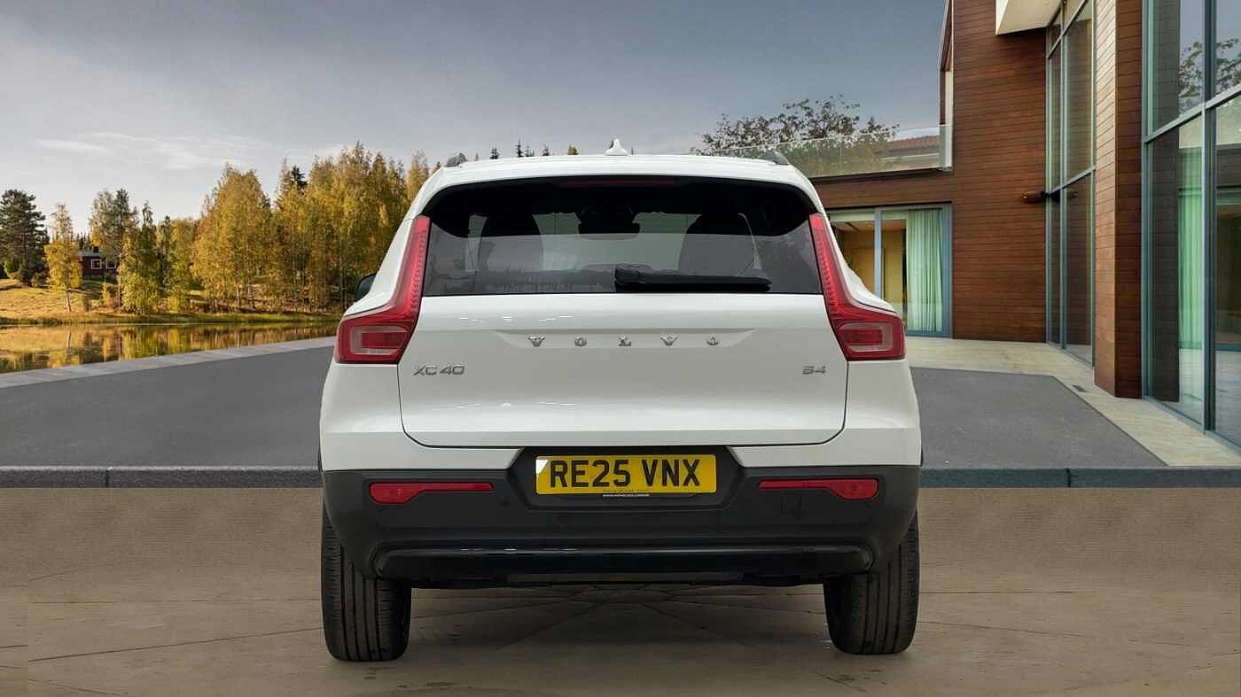 Used Volvo XC40 2025 for sale - 76507565: Photo 4