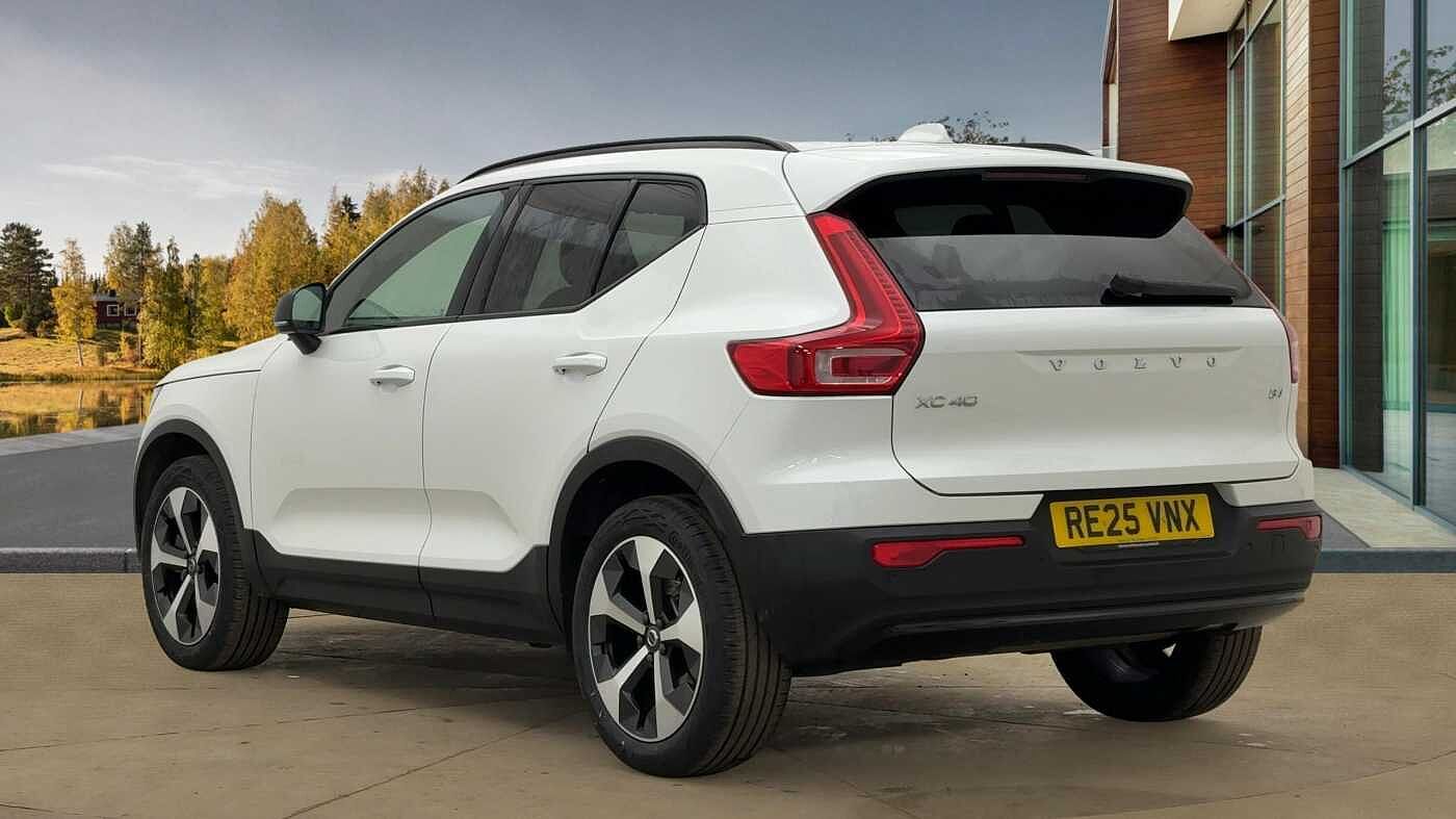 Used Volvo XC40 2025 for sale - 76507565: Photo 5