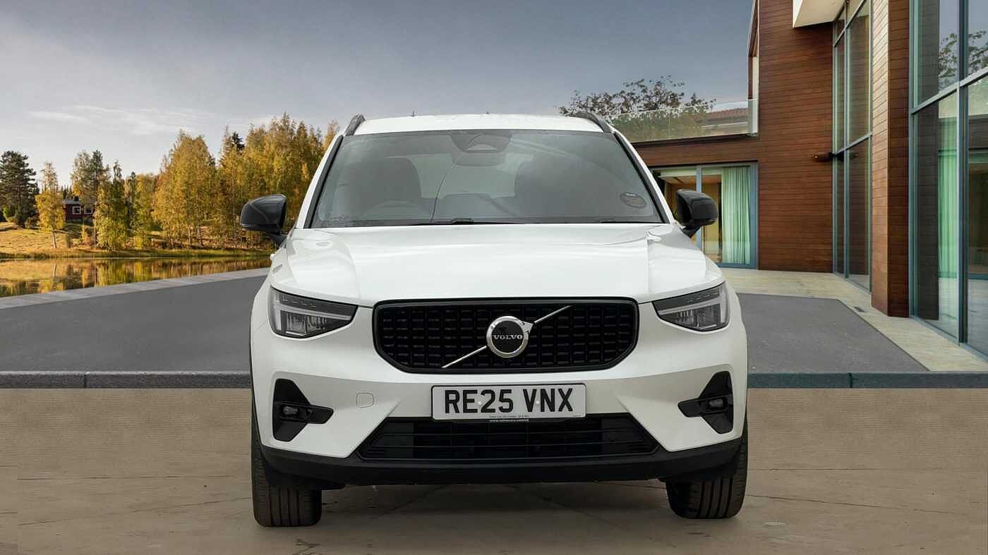 Used Volvo XC40 2025 for sale - 76507565: Photo 8