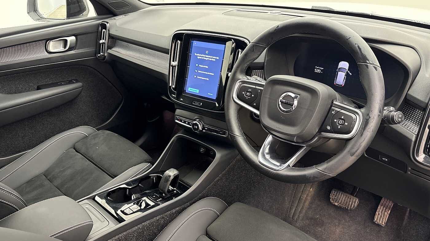 Used Volvo XC40 2025 for sale - 76507565: Photo 9