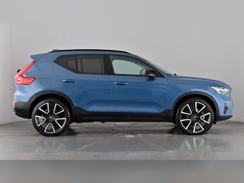Used Volvo XC40 2025 for sale - 79007517: Photo