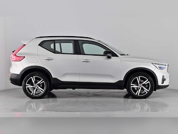 Used Volvo XC40 2022 for sale - 76172302: Photo