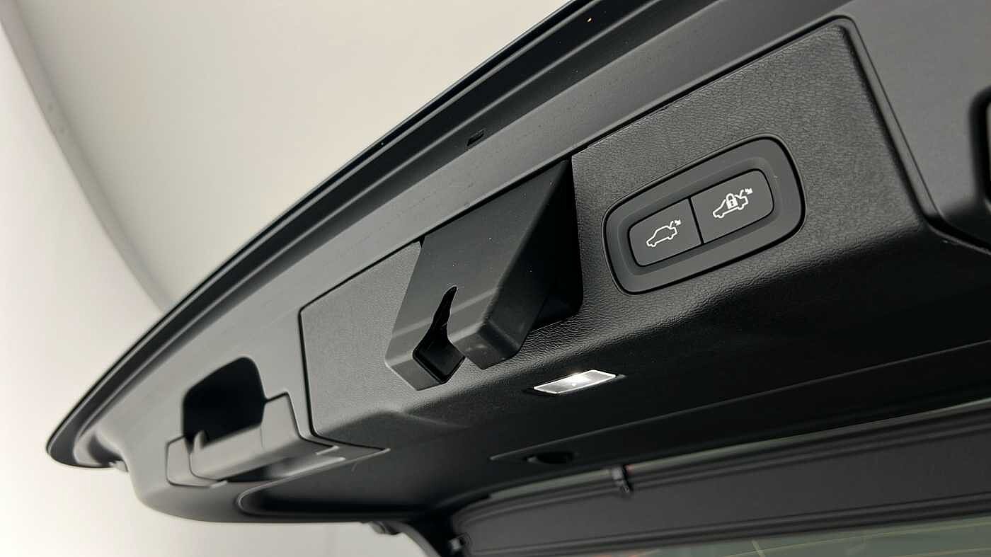 Used Volvo XC60 2025 for sale - 76738105: Photo 52