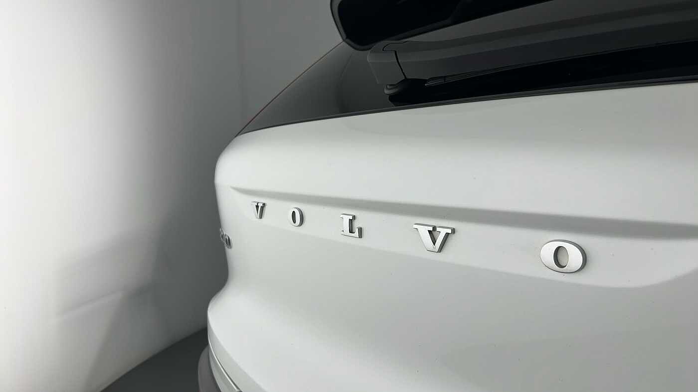 Used Volvo XC40 2020 for sale - 77047547: Photo 32