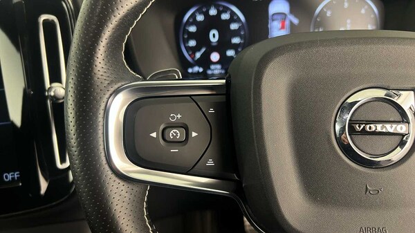 Used Volvo XC40 2018 for sale - 76208727: Photo 17