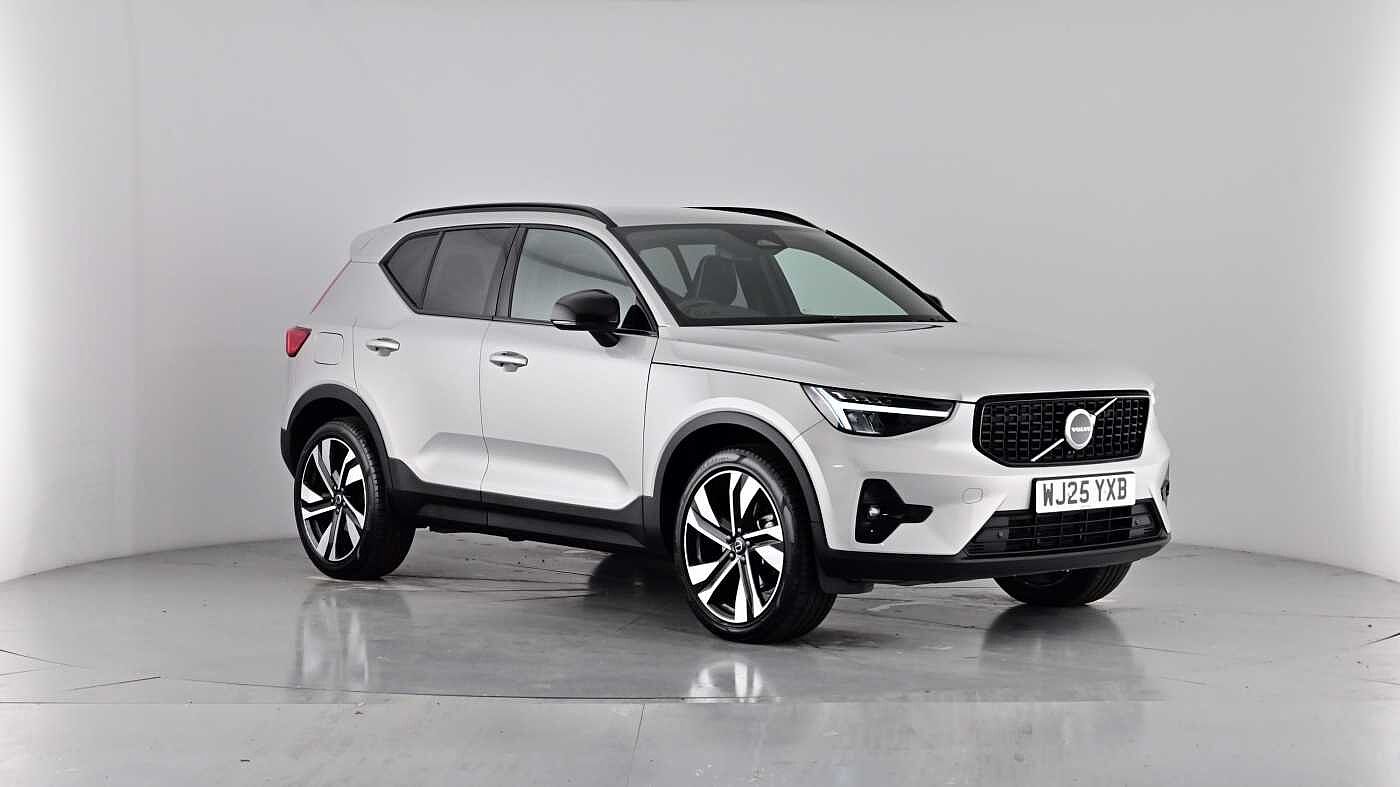 Used Volvo XC40 2025 for sale - 76097995: Photo 10