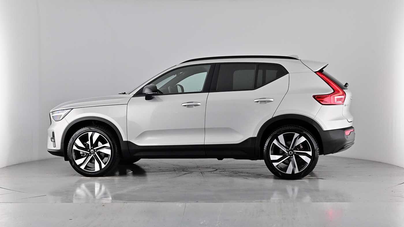 Used Volvo XC40 2025 for sale - 76097995: Photo 24