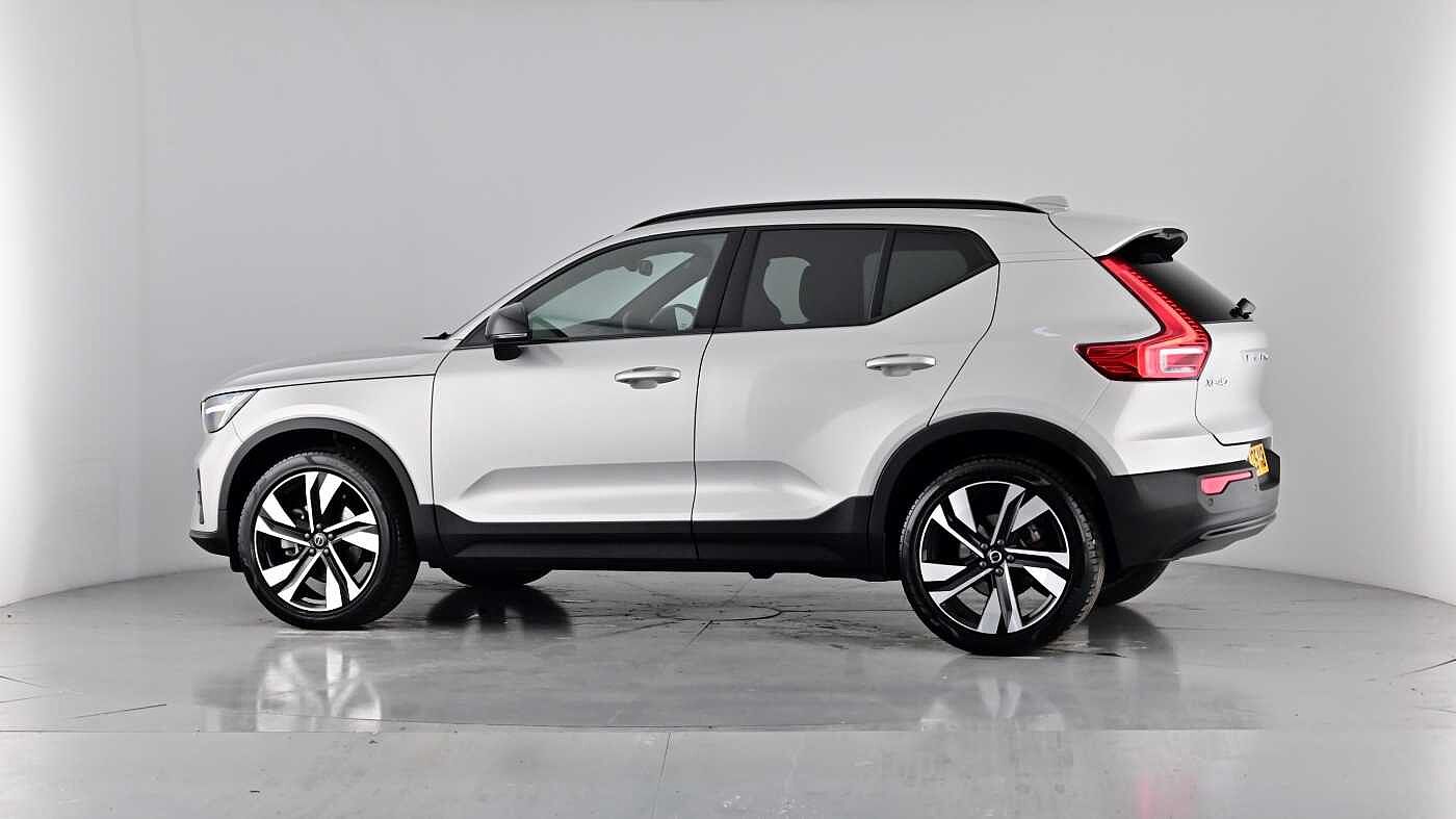 Used Volvo XC40 2025 for sale - 76097995: Photo 25