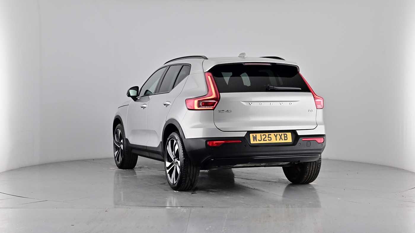 Used Volvo XC40 2025 for sale - 76097995: Photo 30