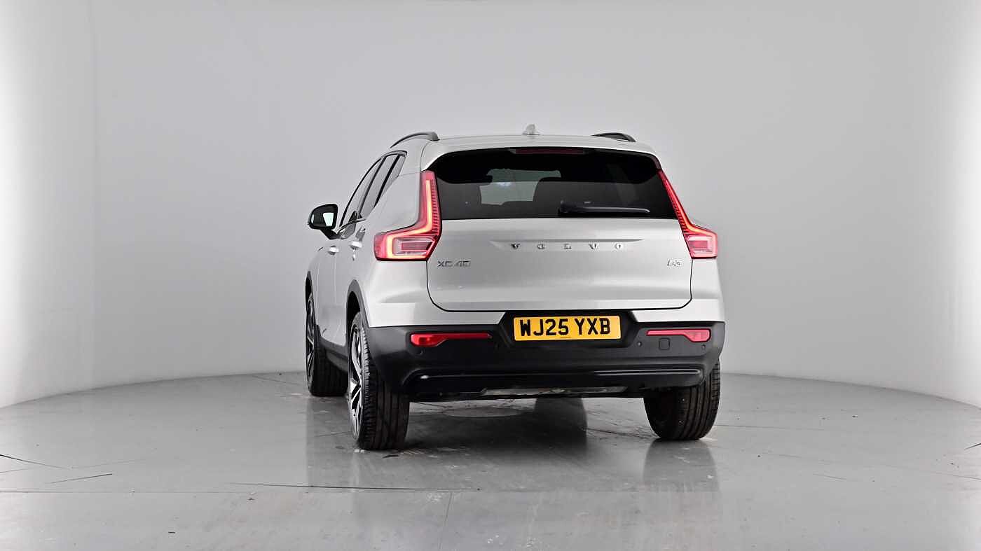 Used Volvo XC40 2025 for sale - 76097995: Photo 31