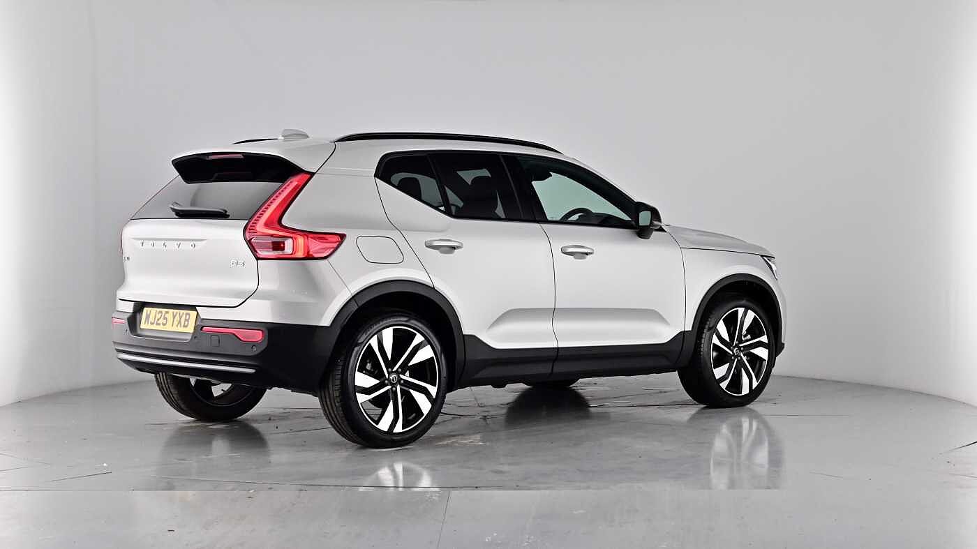 Used Volvo XC40 2025 for sale - 76097995: Photo 37